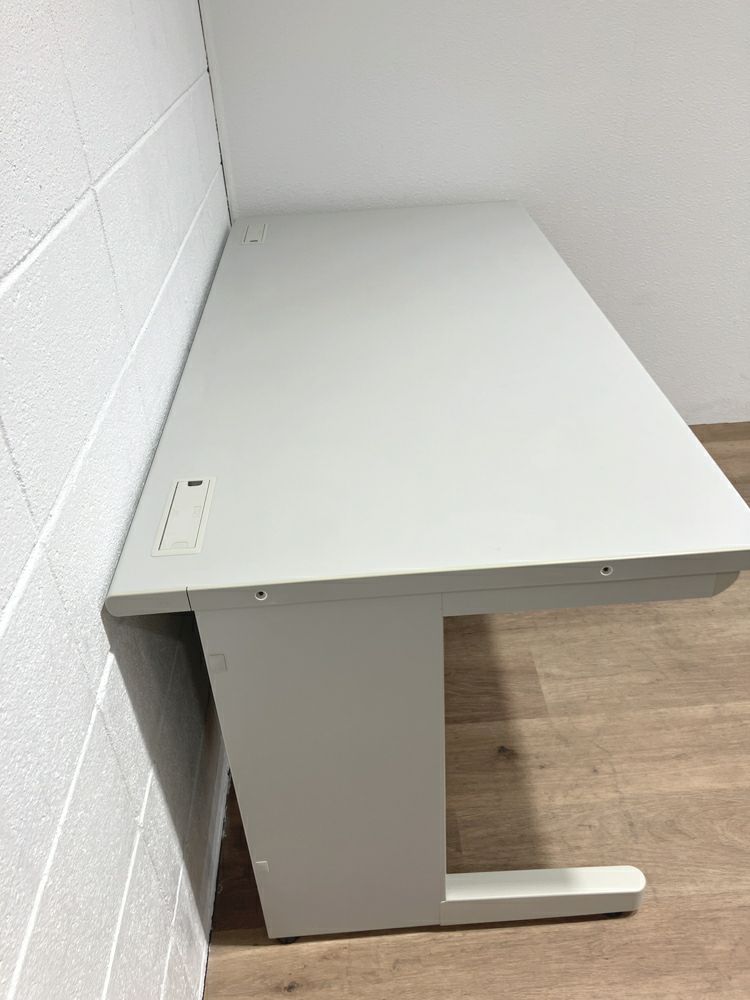 ライオンEDシリーズ 1400平デスク 商品画像3