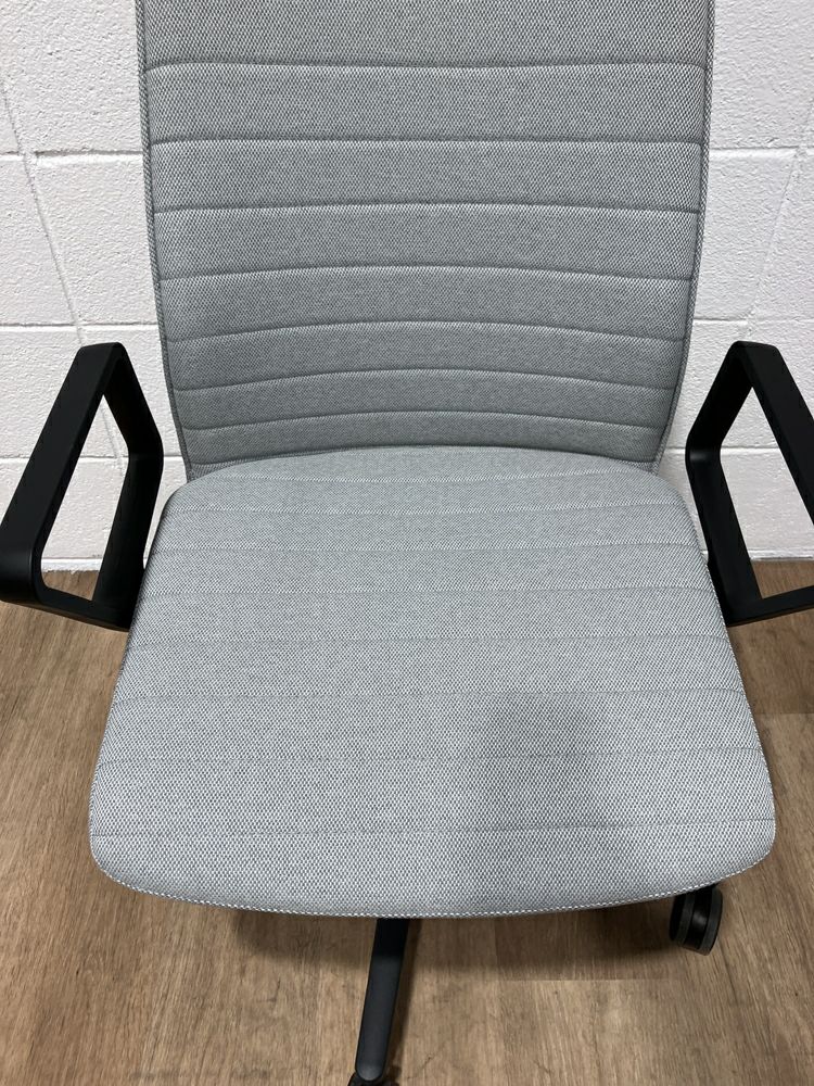 コクヨファブレ(FABRE) シリーズ 固定肘付ファブレチェア 商品画像9