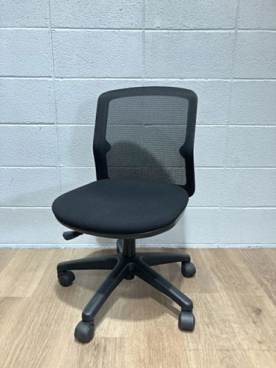 ウチダ（内田洋行）エニーザ（Anyza）チェア エニーザチェア 商品画像1