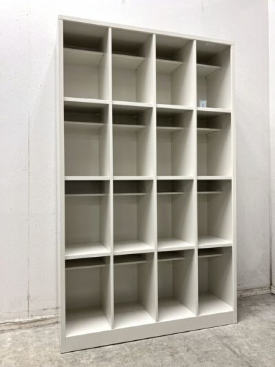 16人用シューズロッカー 商品画像1