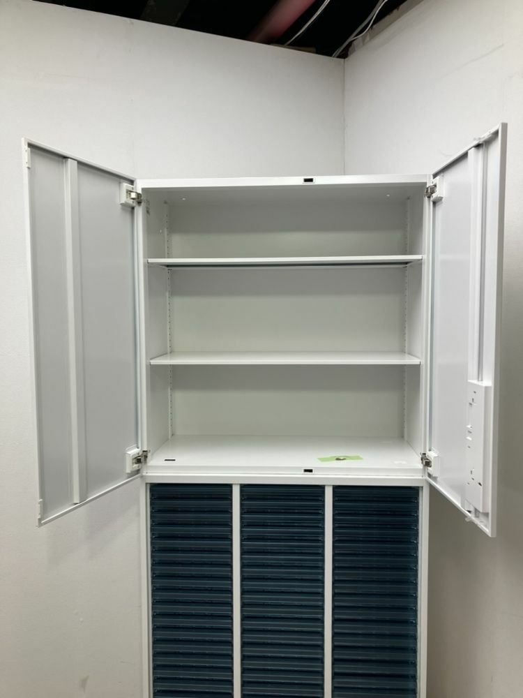 コクヨEDIA(エディア)シリーズ A4クリアケース・両開き上下書庫 商品画像3