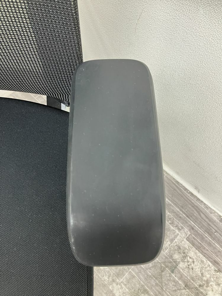 イトーキVento(ヴェントチェア)シリーズ 可肘付きヴェントチェア 商品画像4