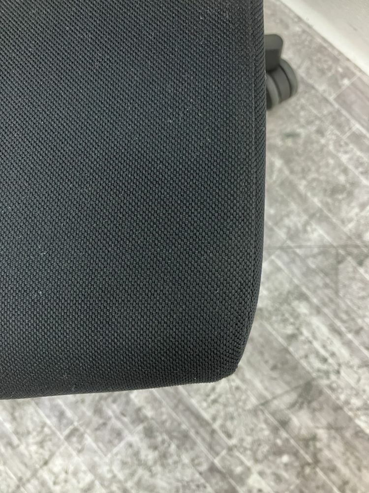 イトーキVento(ヴェントチェア)シリーズ 可肘付きヴェントチェア 商品画像5