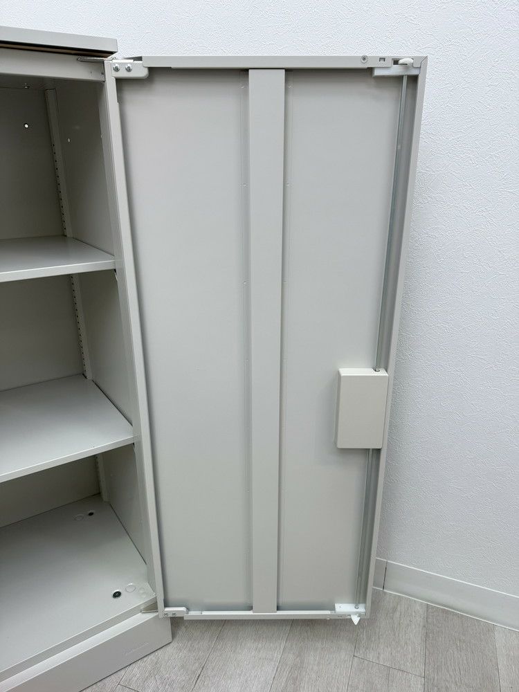 オカムラ42シリーズ 両開き書庫 商品画像7