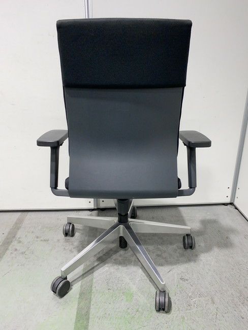 Wilkhahn（ウィルクハーン）Neos（ネオス）シリーズ 肘付ネオスチェア 商品画像4