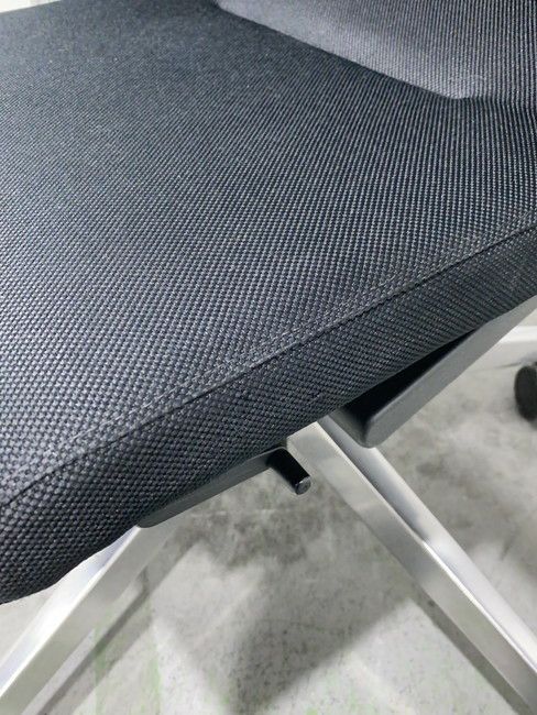 Wilkhahn（ウィルクハーン）Neos（ネオス）シリーズ 肘付ネオスチェア 商品画像14