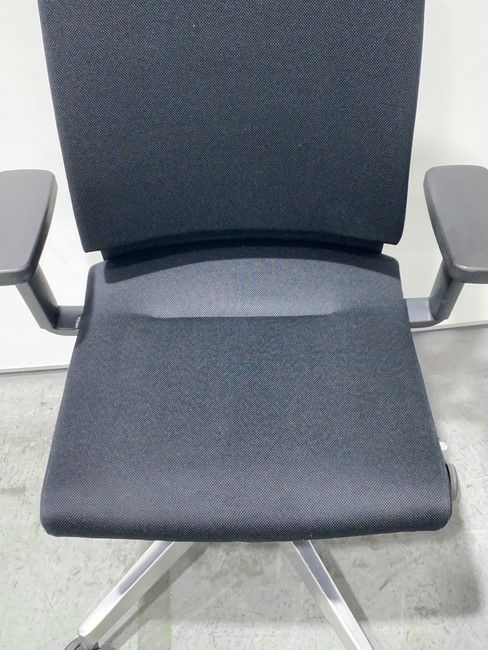 Wilkhahn（ウィルクハーン）Neos（ネオス）シリーズ 肘付ネオスチェア 商品画像14