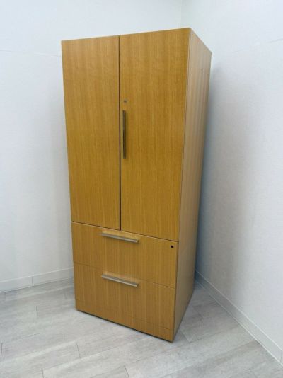 Knoll（ノール）Reff Profiles(レフ プロフィール)シリーズ 役員両開きラテラル書庫 商品画像1