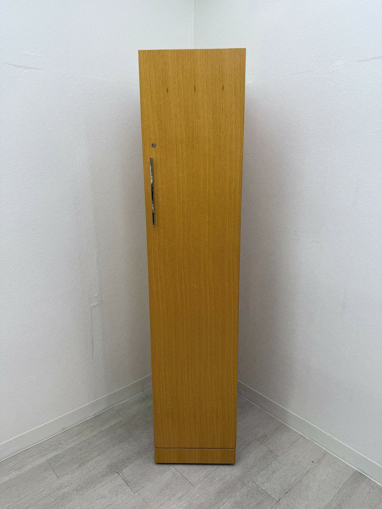 Knoll（ノール）Reff Profiles(レフ プロフィールズ)シリーズ 役員ワードローブ 商品画像2