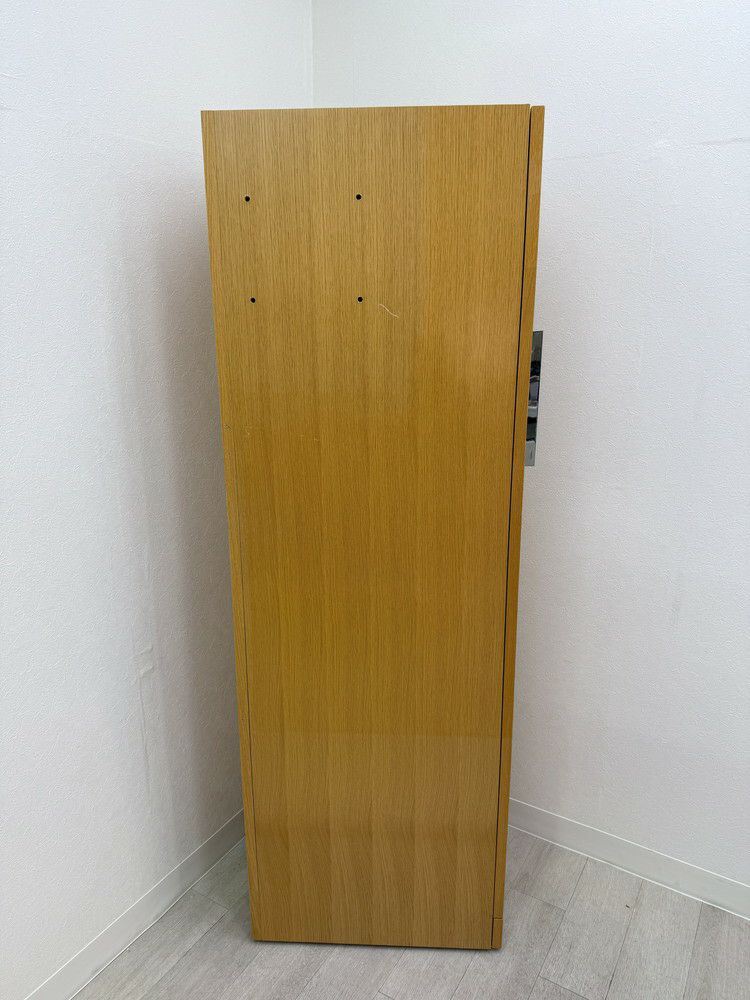 Knoll（ノール）Reff Profiles(レフ プロフィールズ)シリーズ 役員ワードローブ 商品画像3