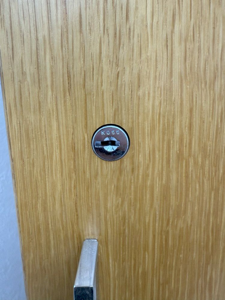 Knoll（ノール）Reff Profiles(レフ プロフィールズ)シリーズ 役員ワードローブ 商品画像7