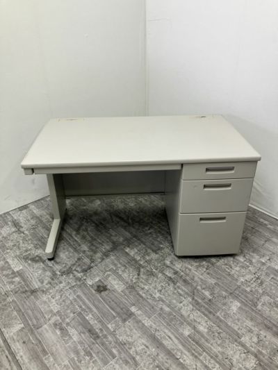 コクヨBSシリーズ 1200片袖デスク 商品画像1