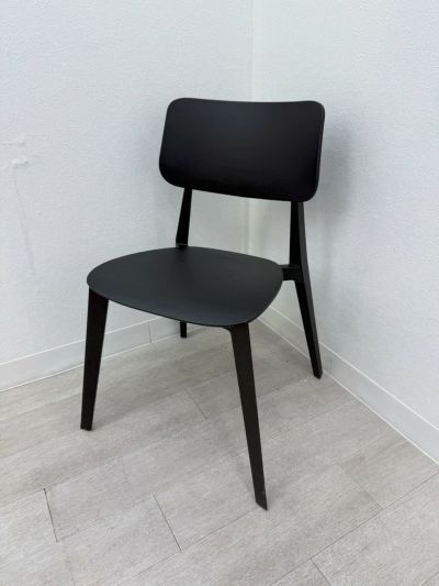 Stellar Chair(ステラチェア)シリーズ ミーティングチェア 商品画像1