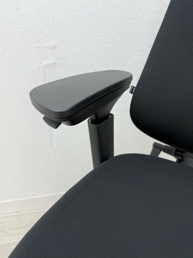 コクヨ Duora2(デュオラ2)チェア 可動肘デュオラ２チェア 商品画像10