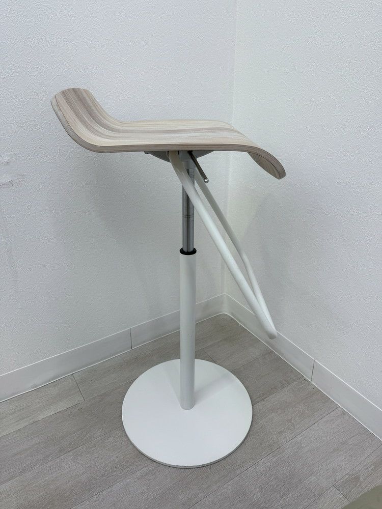 オカムラmelce(メルチェ)シリーズ カウンターチェア 商品画像3