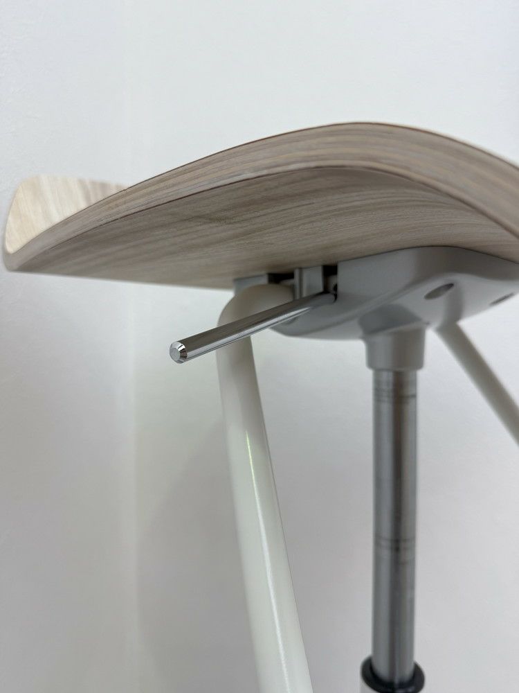 オカムラmelce(メルチェ)シリーズ カウンターチェア 商品画像10