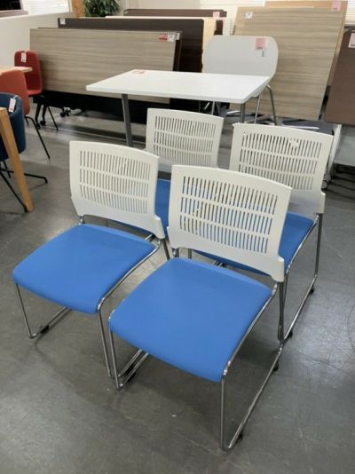 スタッキングチェア 4脚セット