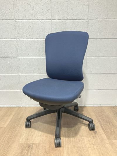 ライオンバーサルシリーズ バーサルチェア 商品画像1