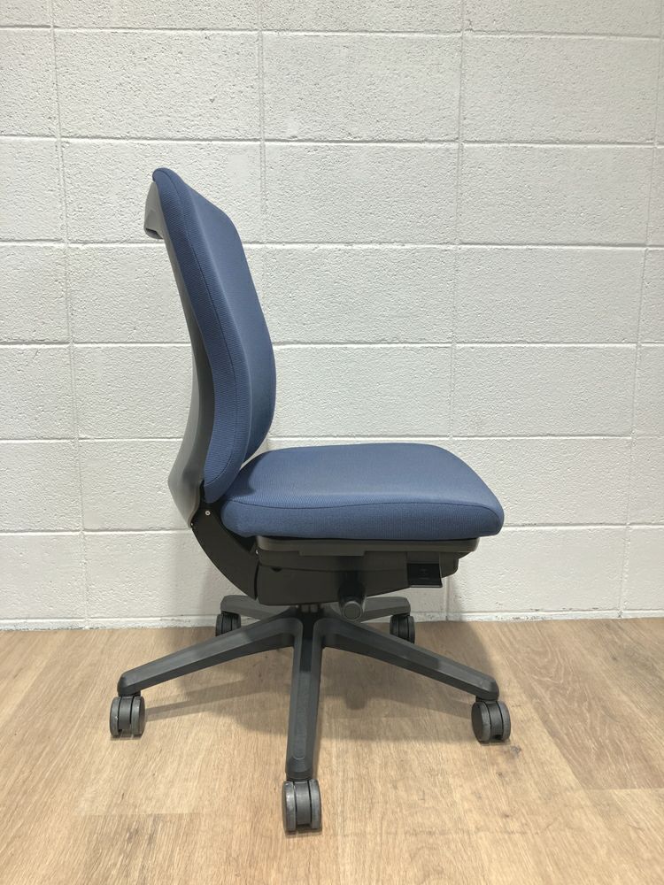 ライオンバーサルシリーズ バーサルチェア 商品画像2