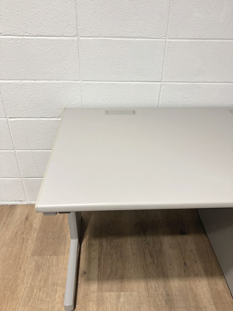 イトーキCZシリーズ 1200片袖デスク 商品画像3