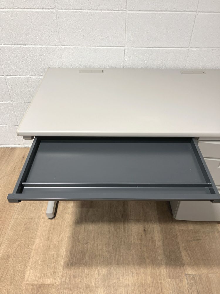 イトーキCZシリーズ 1200片袖デスク 商品画像9