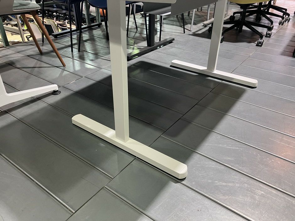 ライオンMDLシリーズ 1500ミーティングテーブル 商品画像9