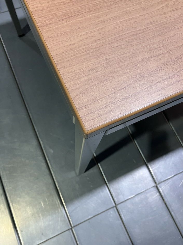 オカムラtresse(トレッセ)シリーズ 角テーブル 商品画像5