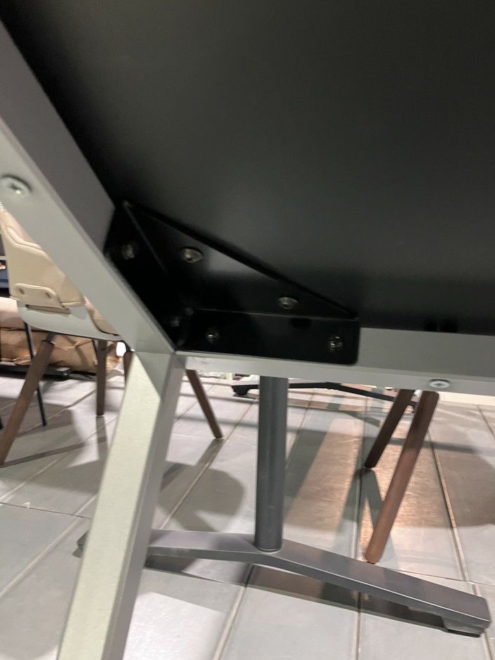 オカムラtresse(トレッセ)シリーズ 角テーブル 商品画像9