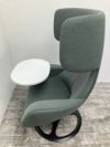 オカムラライブスパーソナルチェアシリーズ テーブル付パーソナルチェア 商品画像4