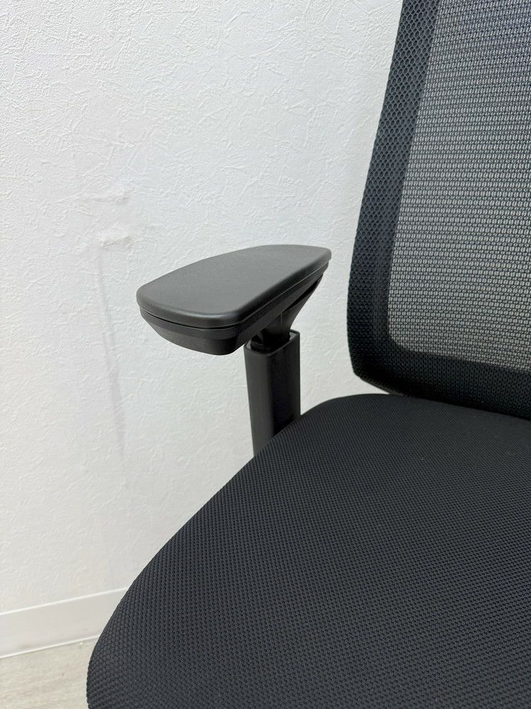 コクヨBezel(ベゼル)チェア 可動肘ベゼルチェア 商品画像10