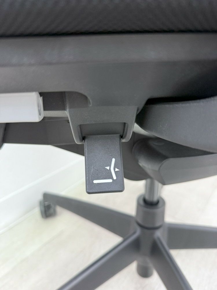 コクヨBezel(ベゼル)チェア 可動肘ベゼルチェア 商品画像16