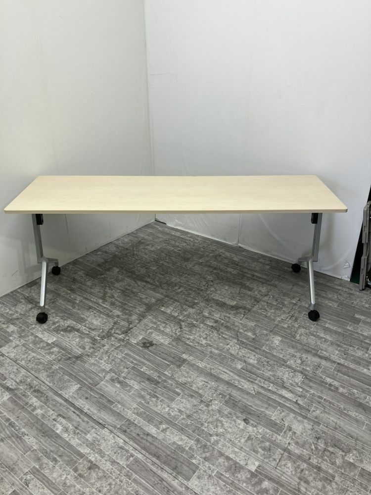 コクヨLeafline(リーフライン)シリーズ 1800サイドスタックテーブル 商品画像1