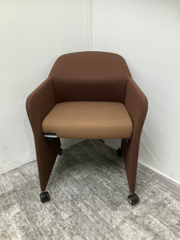 オカムラ8346Pシリーズ 応接会議チェア 商品画像2