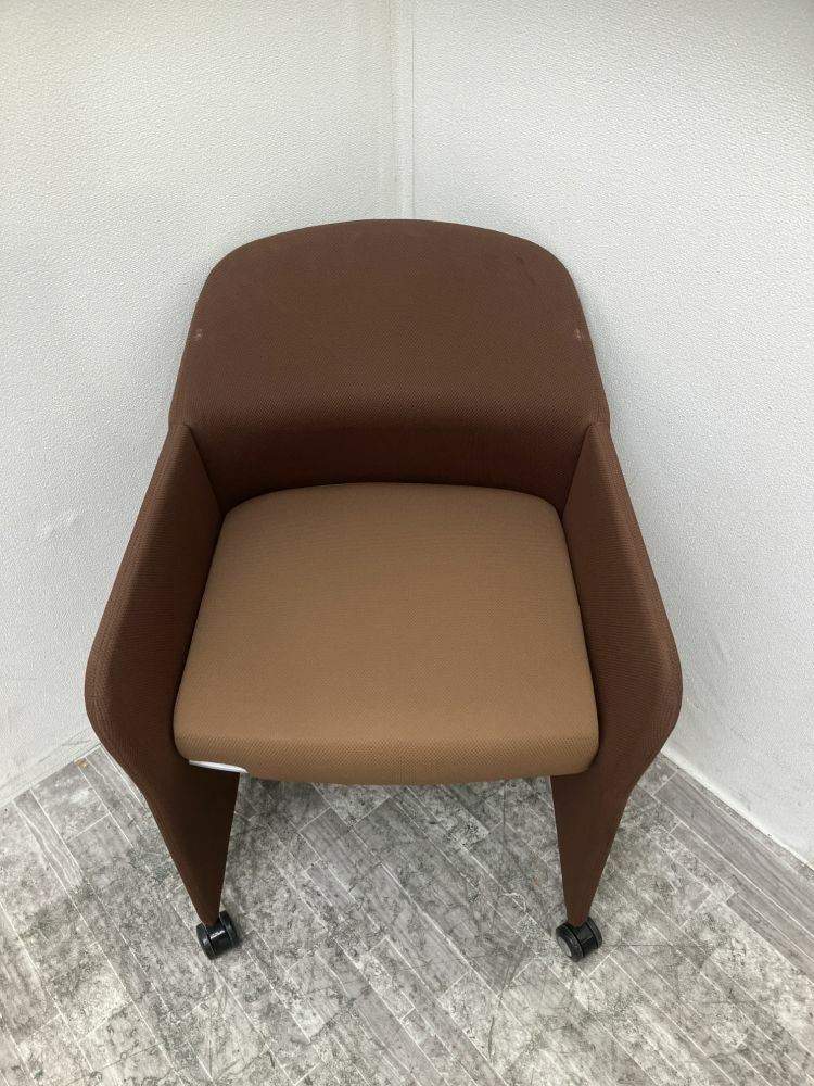 オカムラ8346Pシリーズ 応接会議チェア 商品画像3