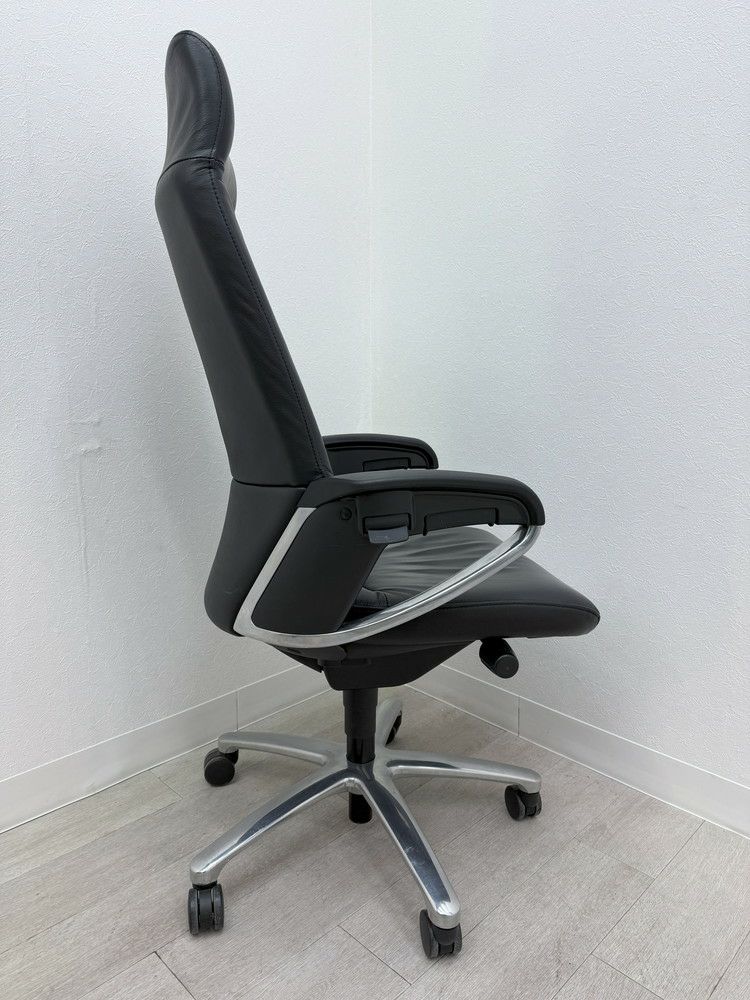 コクヨマネージメントチェア フィロソフィーシリーズ 固定肘付フィロソフィーチェア 商品画像3