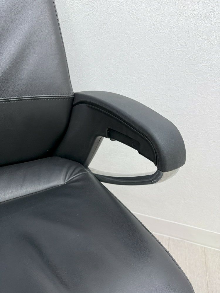 コクヨマネージメントチェア フィロソフィーシリーズ 固定肘付フィロソフィーチェア 商品画像11