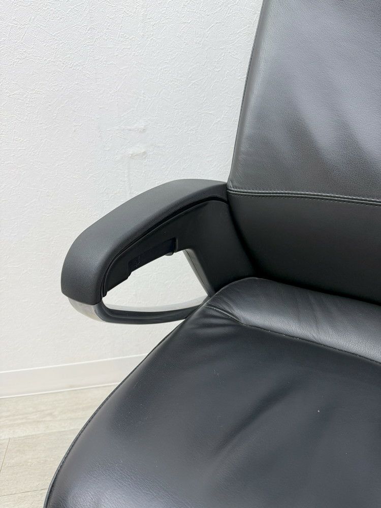 コクヨマネージメントチェア フィロソフィーシリーズ 固定肘付フィロソフィーチェア 商品画像12