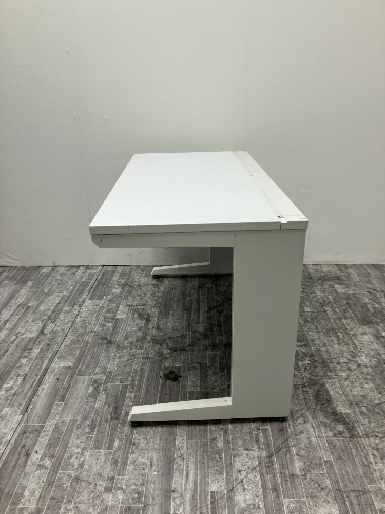 オカムラADVANCE（アドバンス）シリーズ 1200平デスク 商品画像3