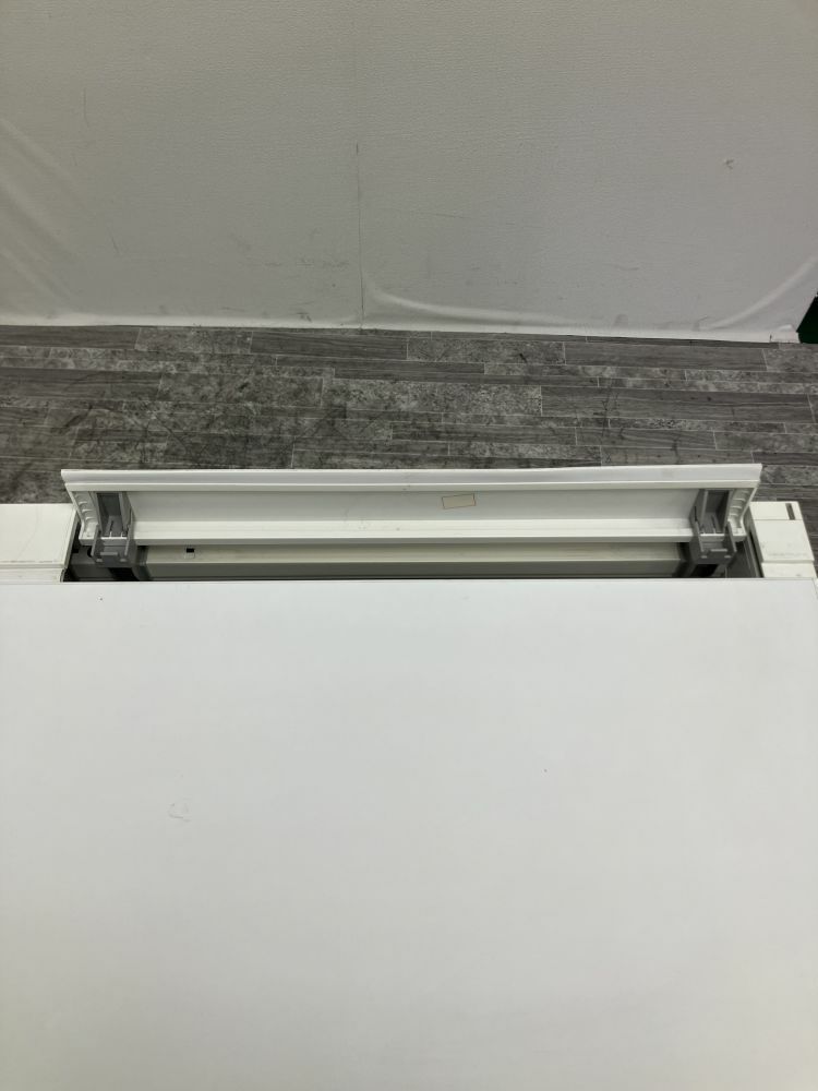 オカムラADVANCE（アドバンス）シリーズ 1200平デスク 商品画像4