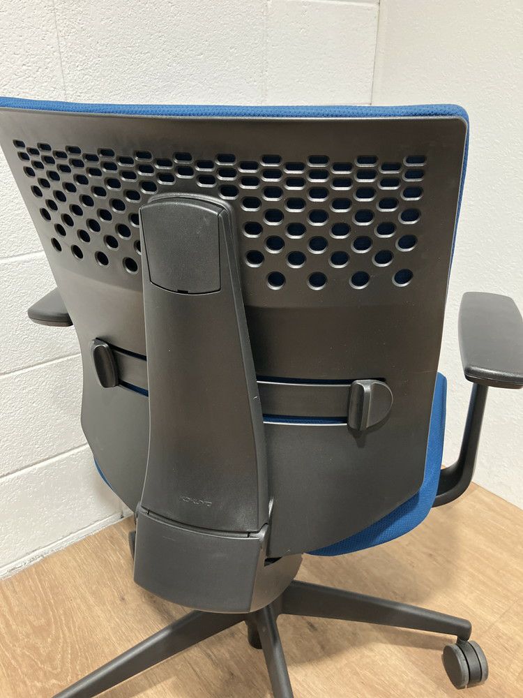 コクヨウィザード2（Wizard2）チェア 固定肘付ウィザード2チェア 商品画像9