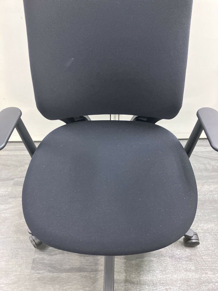 コクヨMitra2（ミトラ2）チェア 固定肘付ミトラ2チェア 商品画像9