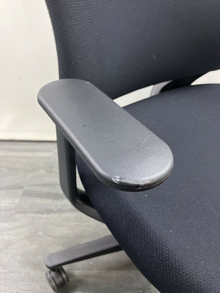 コクヨMitra2（ミトラ2）チェア 固定肘付ミトラ2チェア 商品画像10