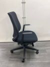 コクヨMitra2（ミトラ2）チェア 固定肘付ミトラ2チェア 商品画像5