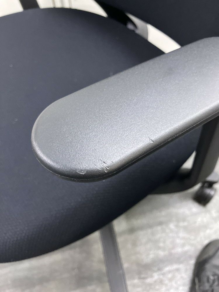 コクヨMitra2（ミトラ2）チェア 固定肘付ミトラ2チェア 商品画像15