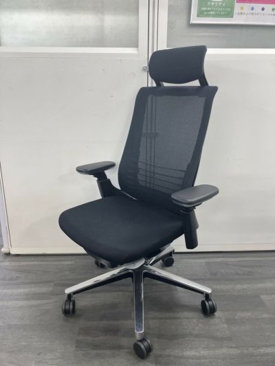 コクヨINSPINE（インスパイン）チェア 可動肘付インスパインチェア 商品画像1