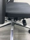 コクヨINSPINE（インスパイン）チェア 可動肘付インスパインチェア 商品画像6