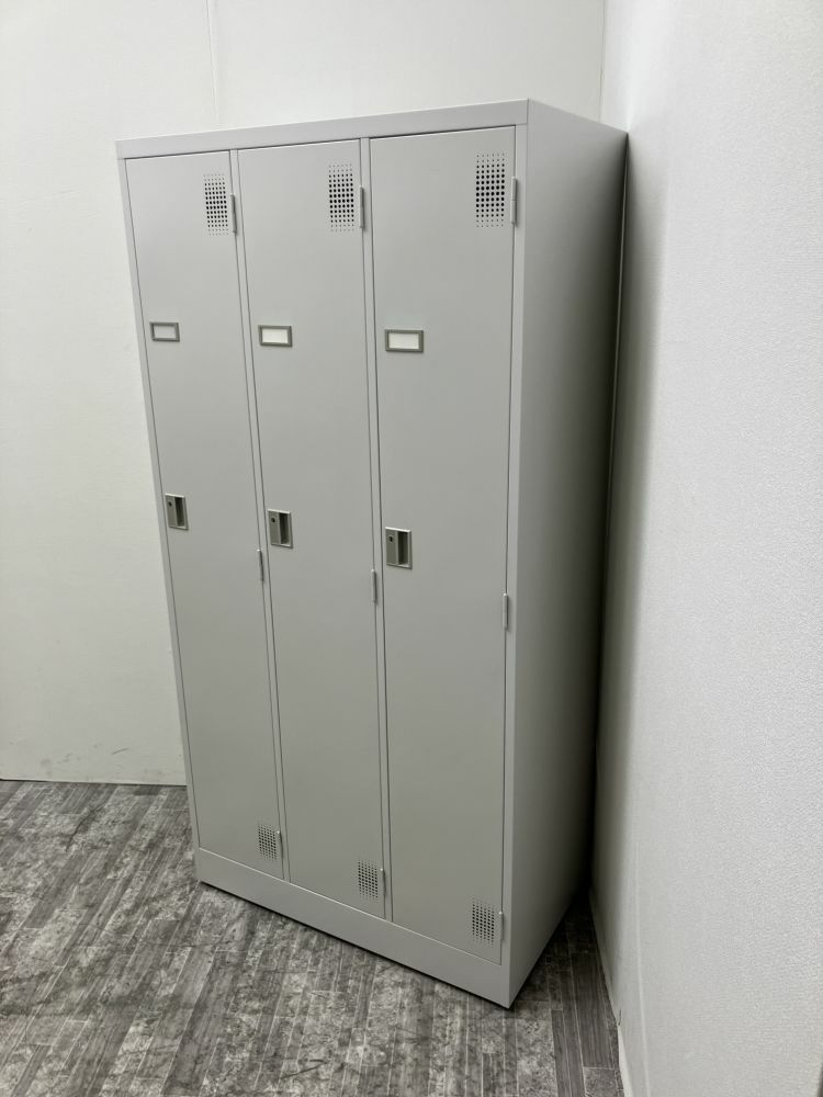 豊国工業3人用ロッカー 商品画像2