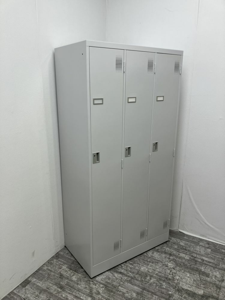 豊国工業3人用ロッカー 商品画像3