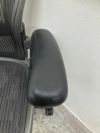 HermanMiller（ハーマンミラー）アーロンチェア 固定肘付アーロンチェア 商品画像4