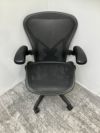 HermanMiller（ハーマンミラー）アーロンチェア 固定肘付アーロンチェア 商品画像3